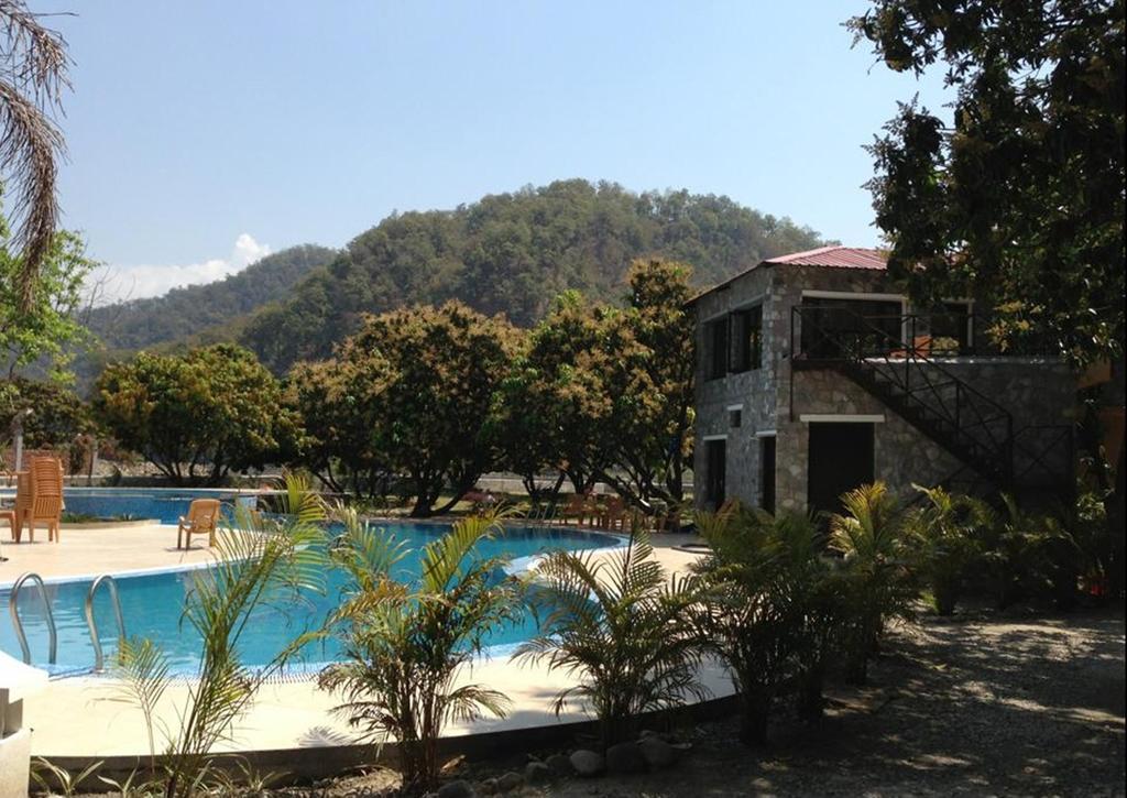 Dewdrop Mango Bloom Resort Nainital Room photo